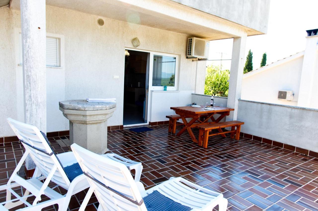 Apartment Sostaric Vrh  Exterior photo