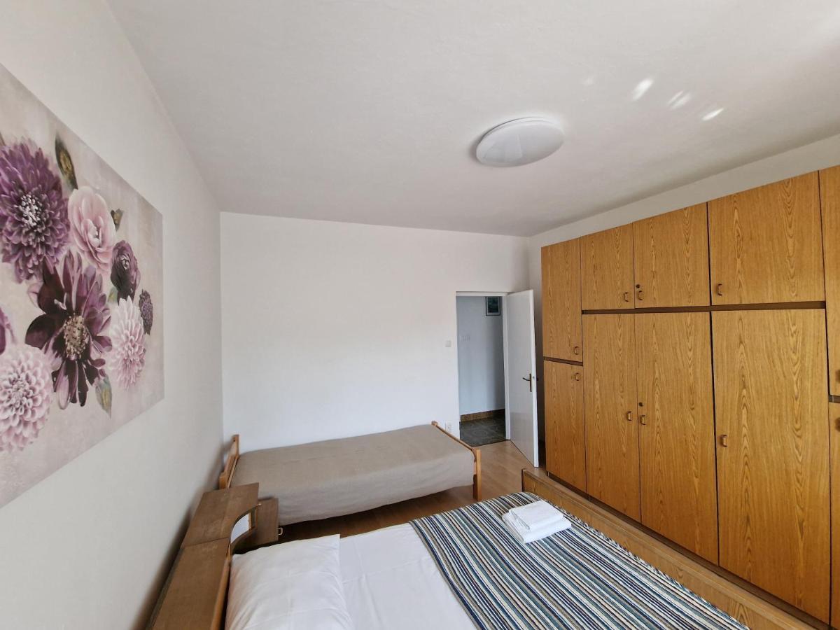 Apartment Sostaric Vrh  Exterior photo